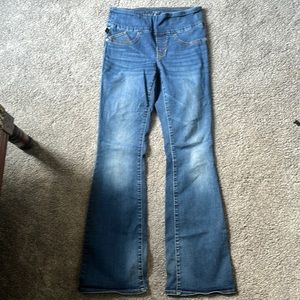 Rock and Republic Fever pull on 6 short